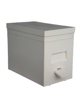 MIODOLAND polaco colmenas de abeja reina depositando miel Polonia 06